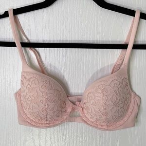 Victoria’s Secret Body by Victoria Lined Demi Bra Size 32C